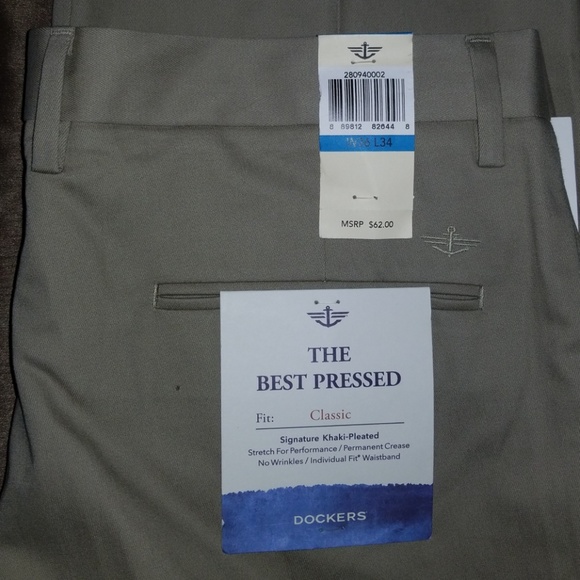 DOCKERS Signature Khaki- Pleated Classic Pants - Picture 6 of 6